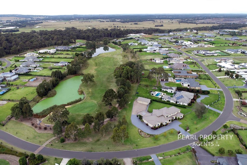 27 Twin Creeks Drive, Luddenham, NSW, 2745, Luddenham - Thumbnail 2