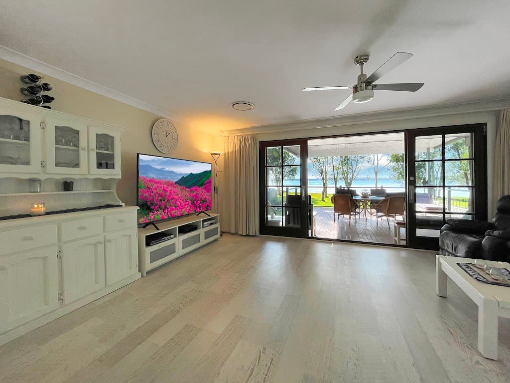 8 Lloyd Avenue, Chain Valley Bay, NSW, 2259, Chain Valley Bay - Thumbnail 7