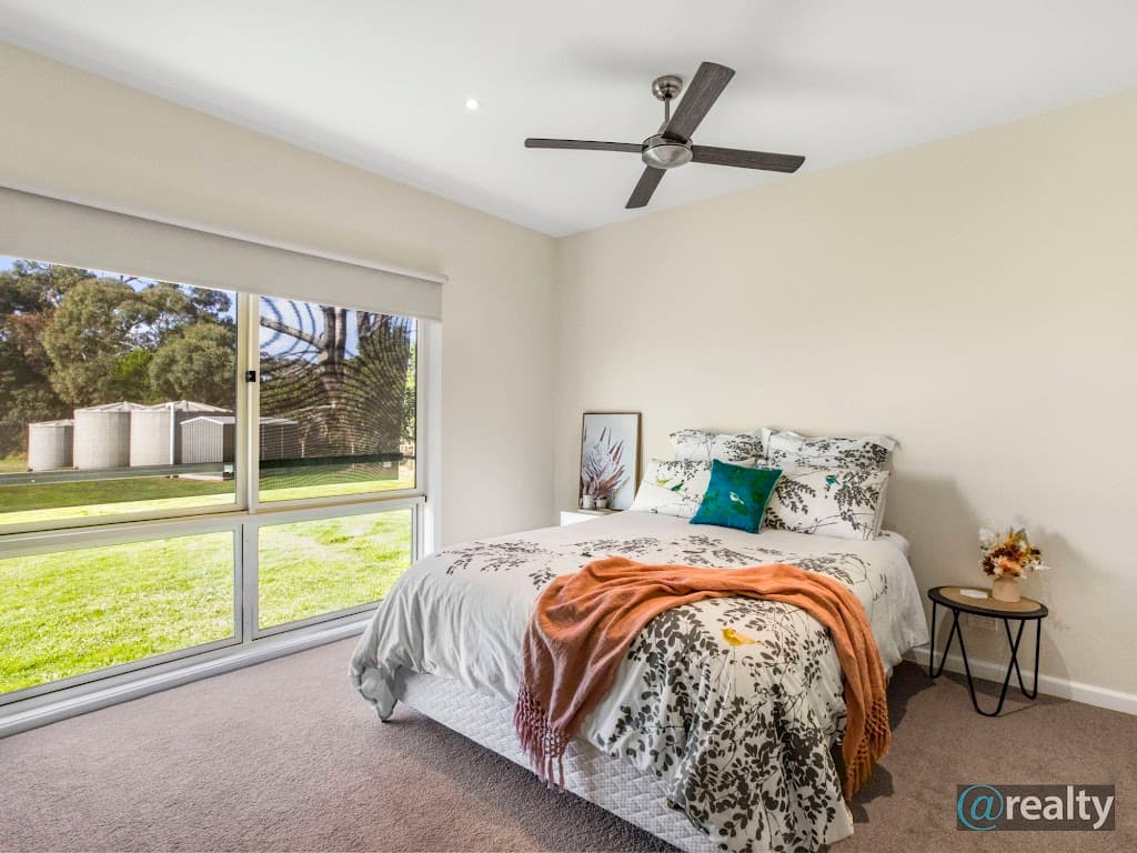 230 Ringin Road, Drouin South, VIC, 3818, Drouin South - Thumbnail 8