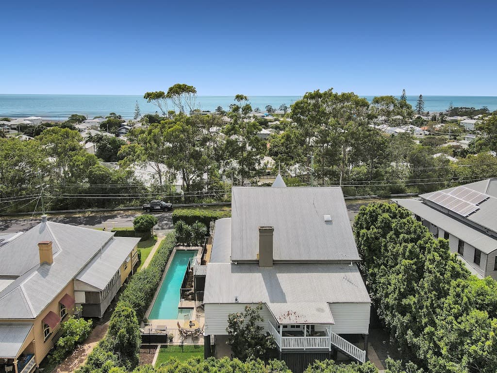 30 Brighton Terrace, Sandgate, QLD, 4017, Sandgate - Thumbnail 2