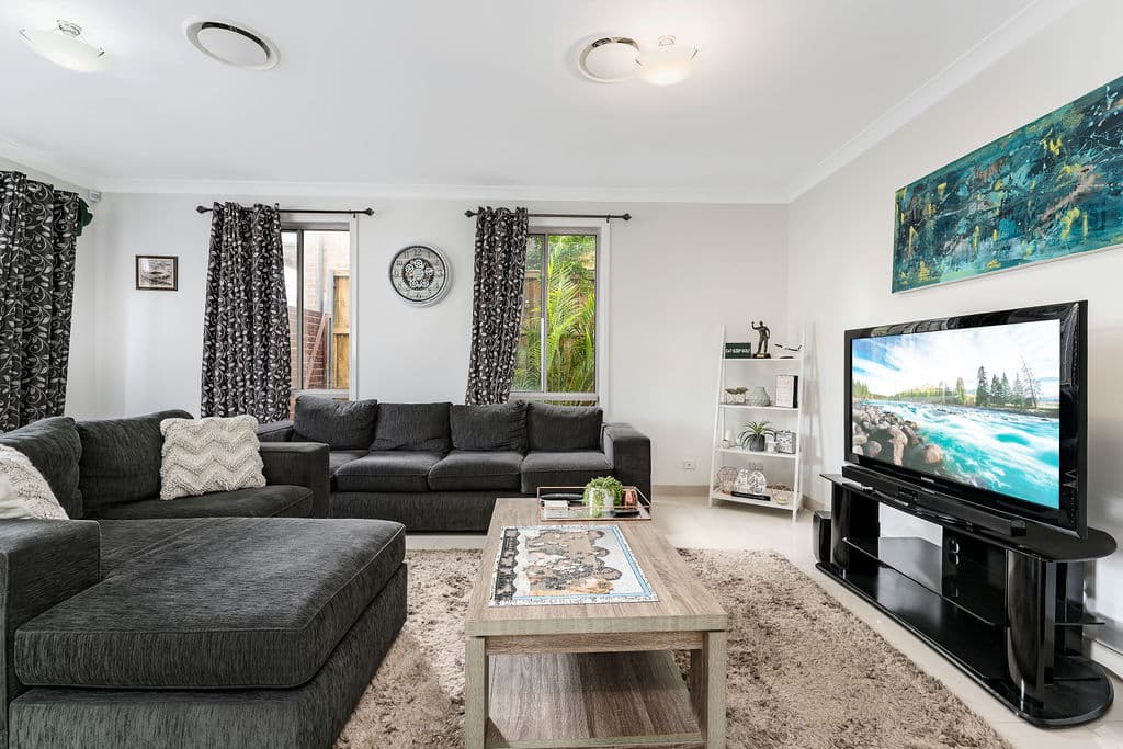 15 Vega Street, Campbelltown, NSW, 2560, Campbelltown - Thumbnail 2