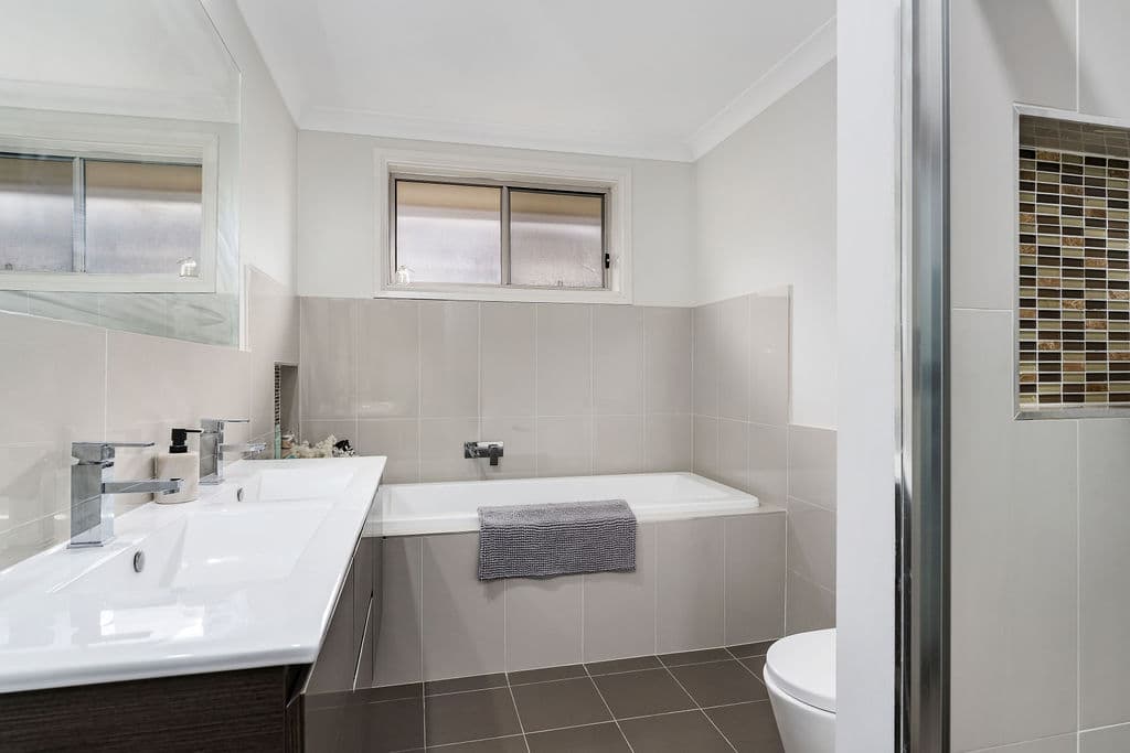15 Vega Street, Campbelltown, NSW, 2560, Campbelltown - Thumbnail 6