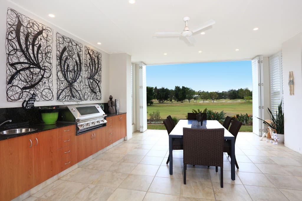 3013 Northview Terrace, Benowa, QLD, 4217, Benowa - Thumbnail 3