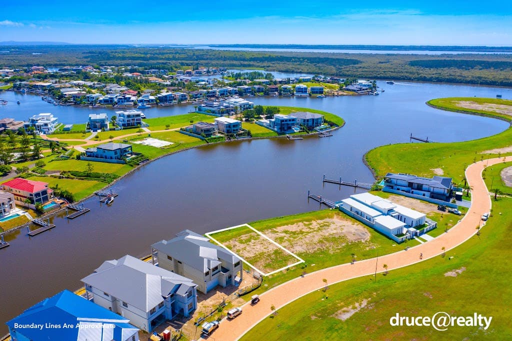 8835 The Point Circuit, Sanctuary Cove, QLD, 4212, Sanctuary Cove - Thumbnail 4