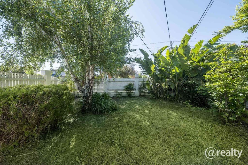 27 Viewpoint Avenue, Glen Waverley, VIC, 3150, Glen Waverley - Thumbnail 4