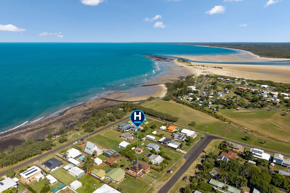 11 Bathurst Street, ELLIOTT HEADS, QLD 4670, Elliott Heads - Thumbnail 2