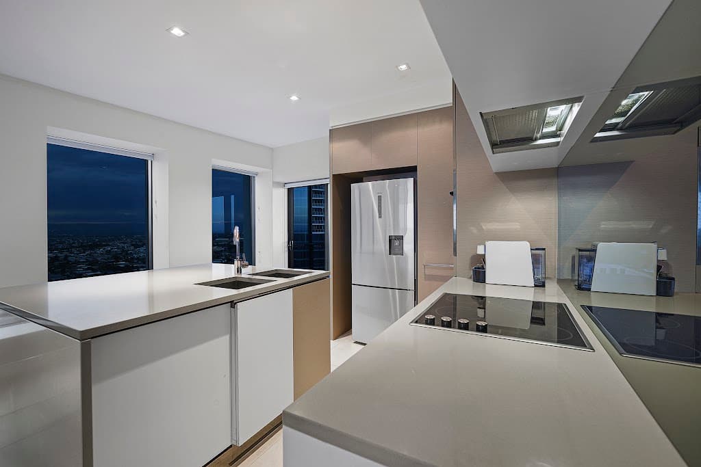 2501/8 Esplanade, Surfers Paradise, QLD, 4217, Surfers Paradise - Thumbnail 4