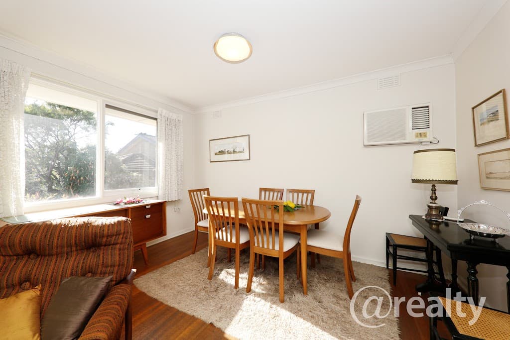 5 Betty Court, Mount Waverley, VIC, 3149, Mount Waverley - Thumbnail 4