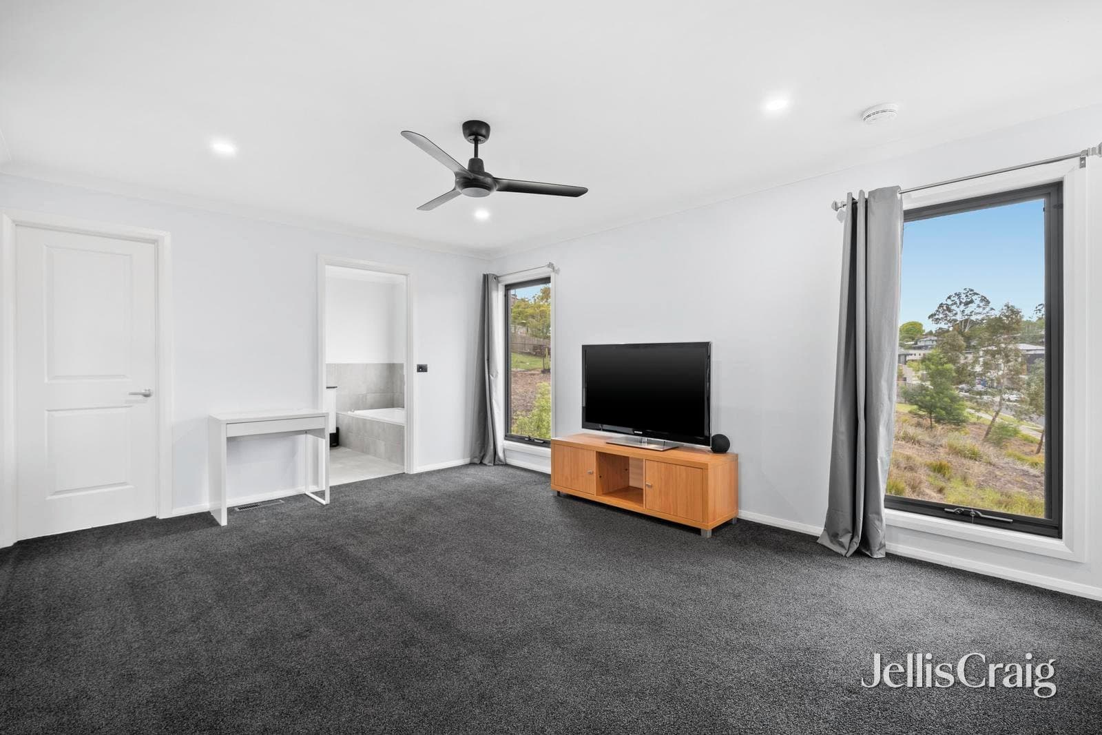 49 Outlook Drive, Chirnside Park, Chirnside Park - Thumbnail 6