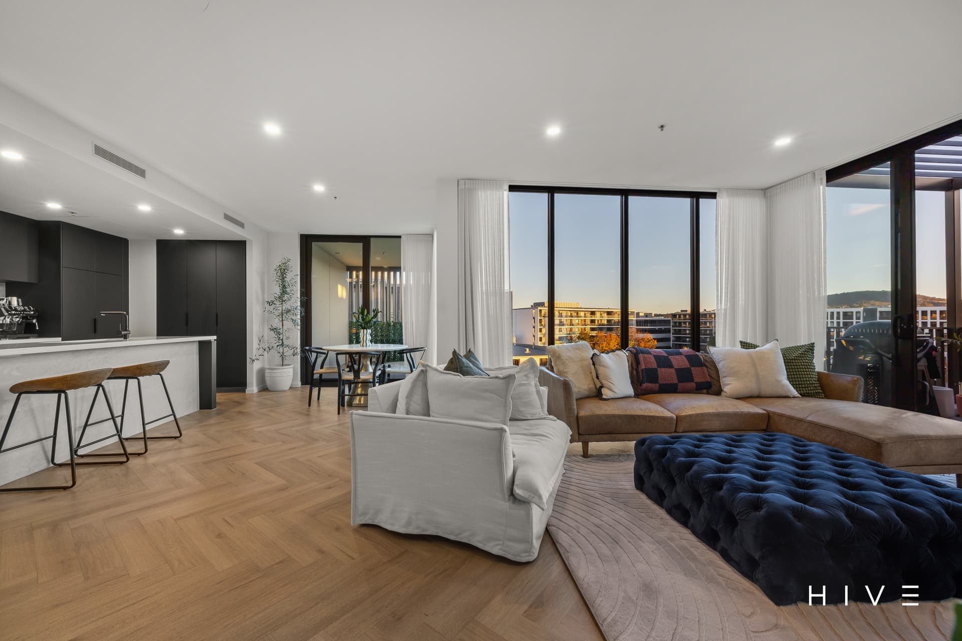 608/82 Wentworth Avenue, Kingston, Kingston - Thumbnail 2