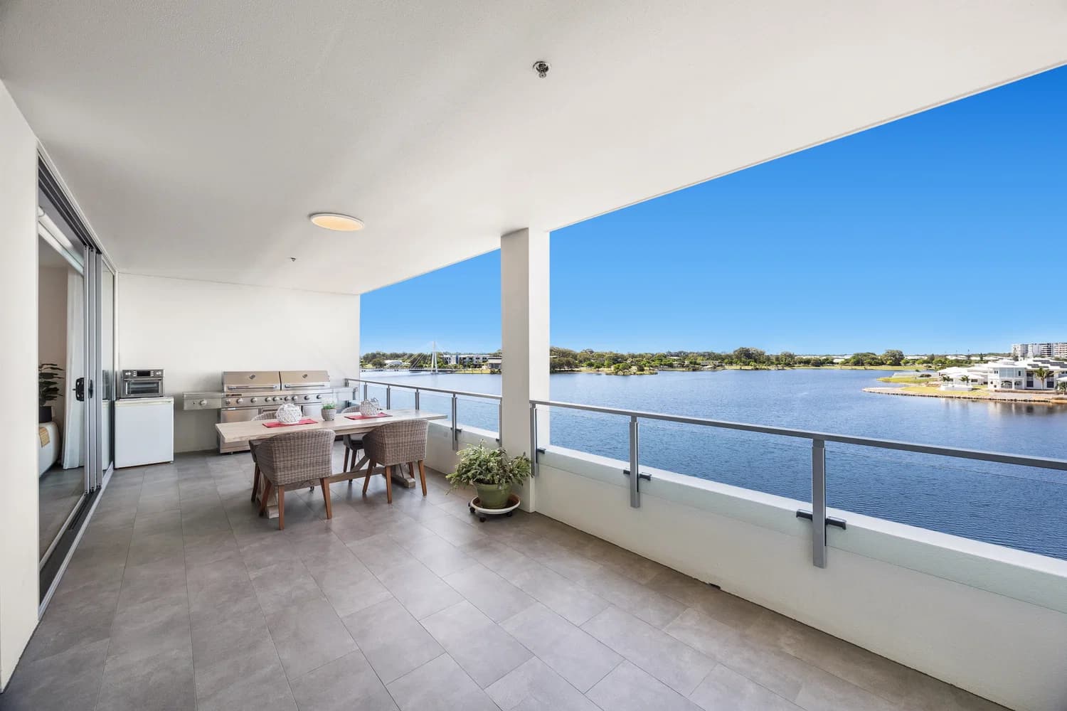 412/1 Waterside Retreat, Birtinya, QLD, 4575, Birtinya - Thumbnail 2