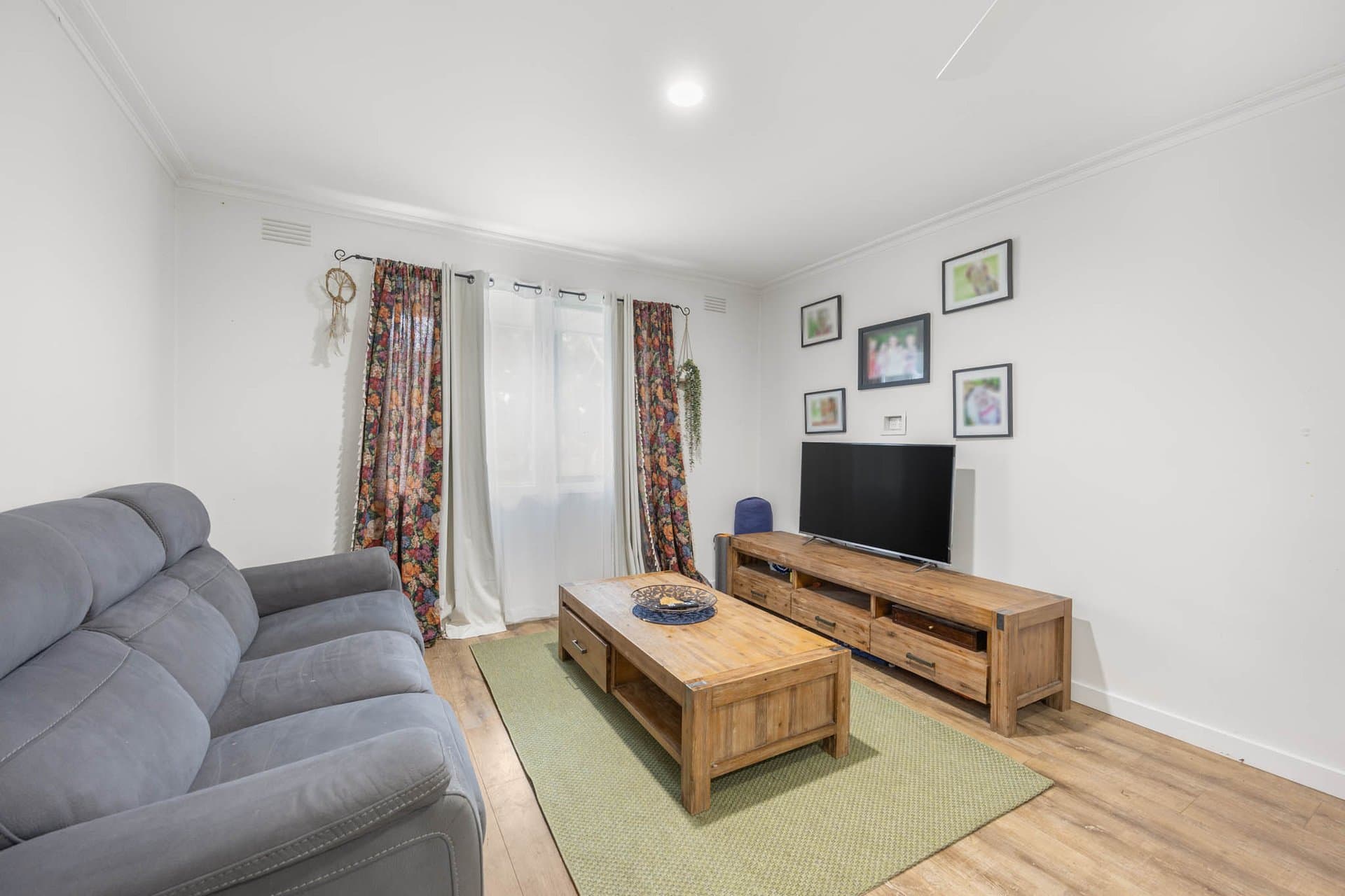 70 Peters Road, Gisborne - Thumbnail 4