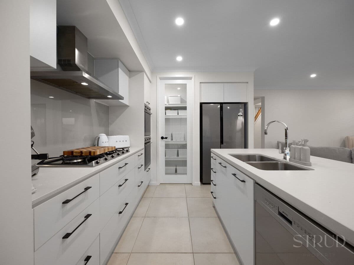 7 Palmview Street, Ripley QLD 4306, Ripley - Thumbnail 3