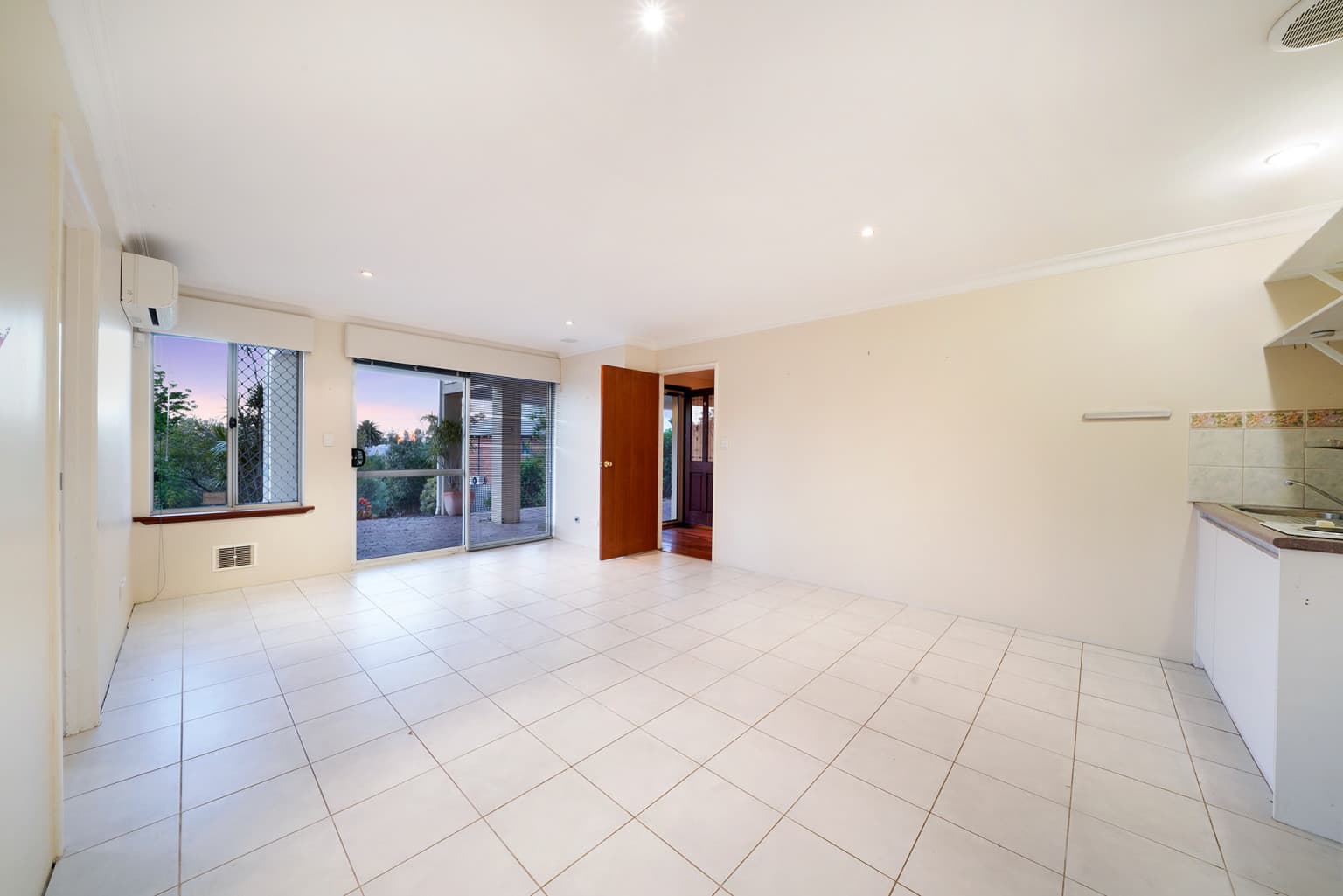 114 Mackie Street, Kensington - Thumbnail 2
