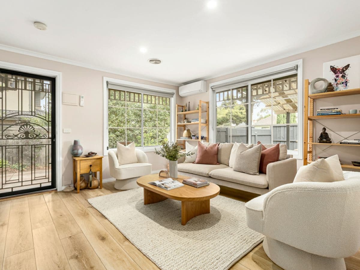 1/16 White Avenue, BAYSWATER NORTH, Bayswater North - Thumbnail 2