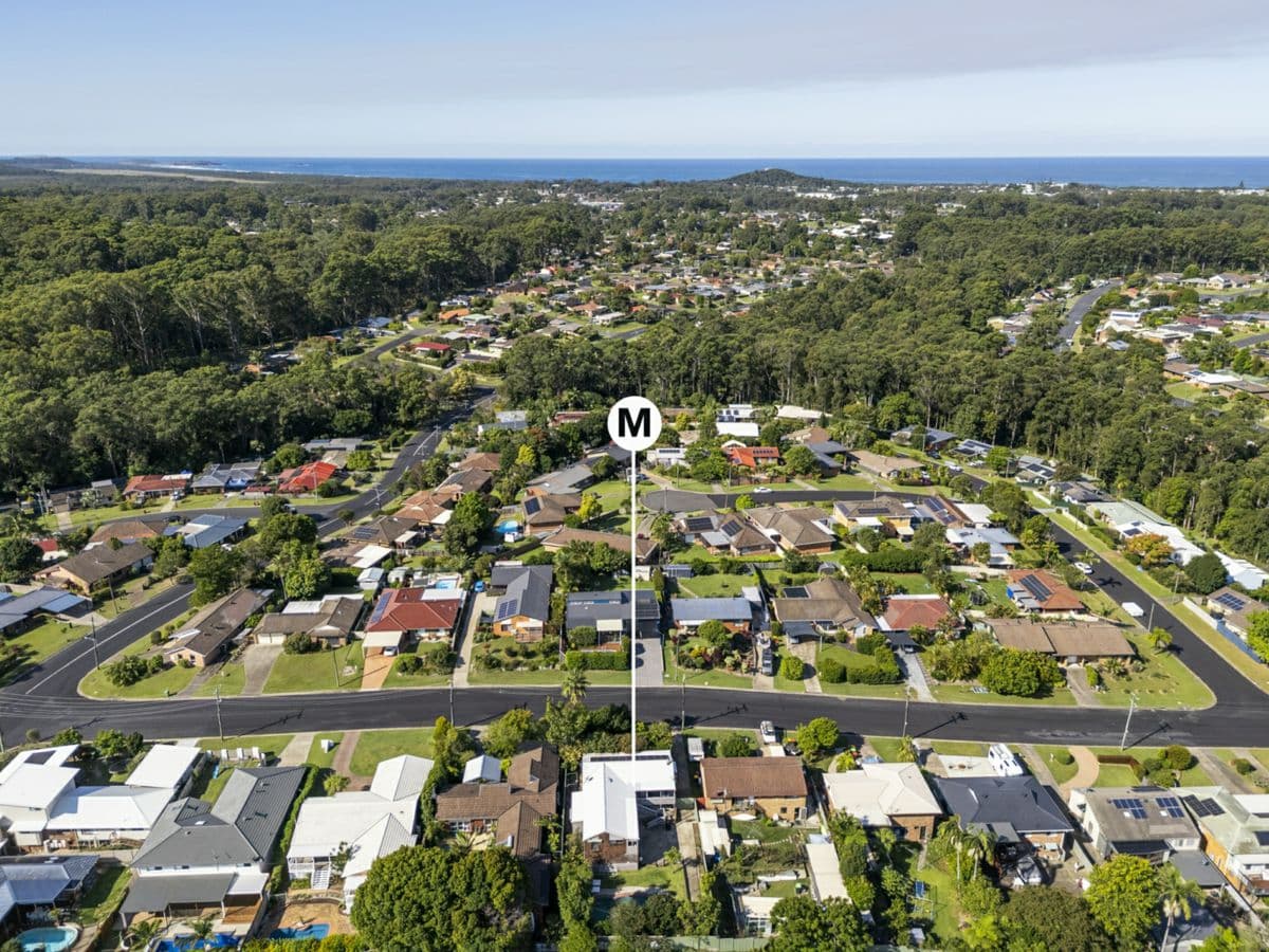 9 Playford Avenue, BOAMBEE EAST, Boambee East - Thumbnail 5