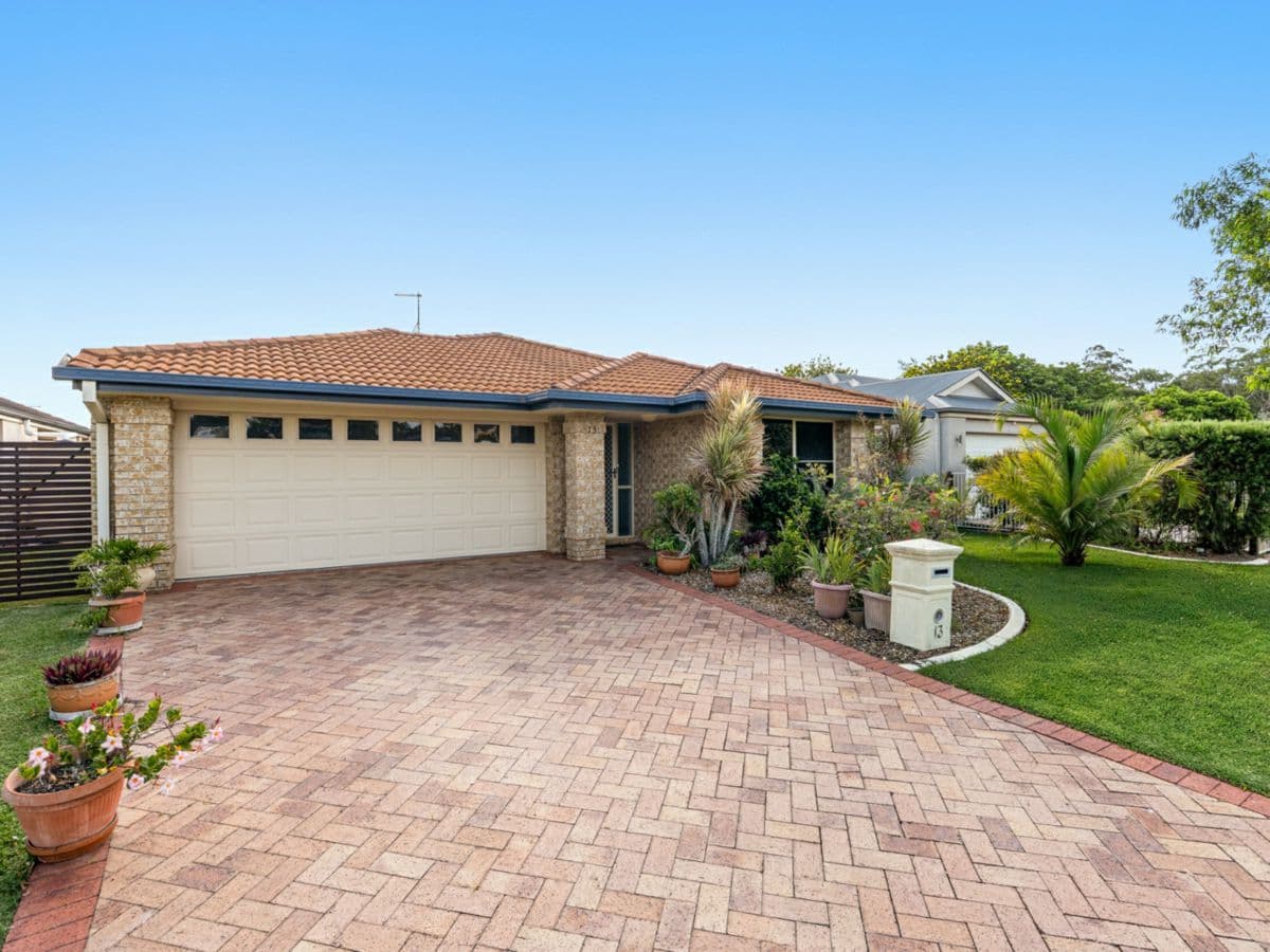13 Aird Street, SANDSTONE POINT, Sandstone Point - Image 1