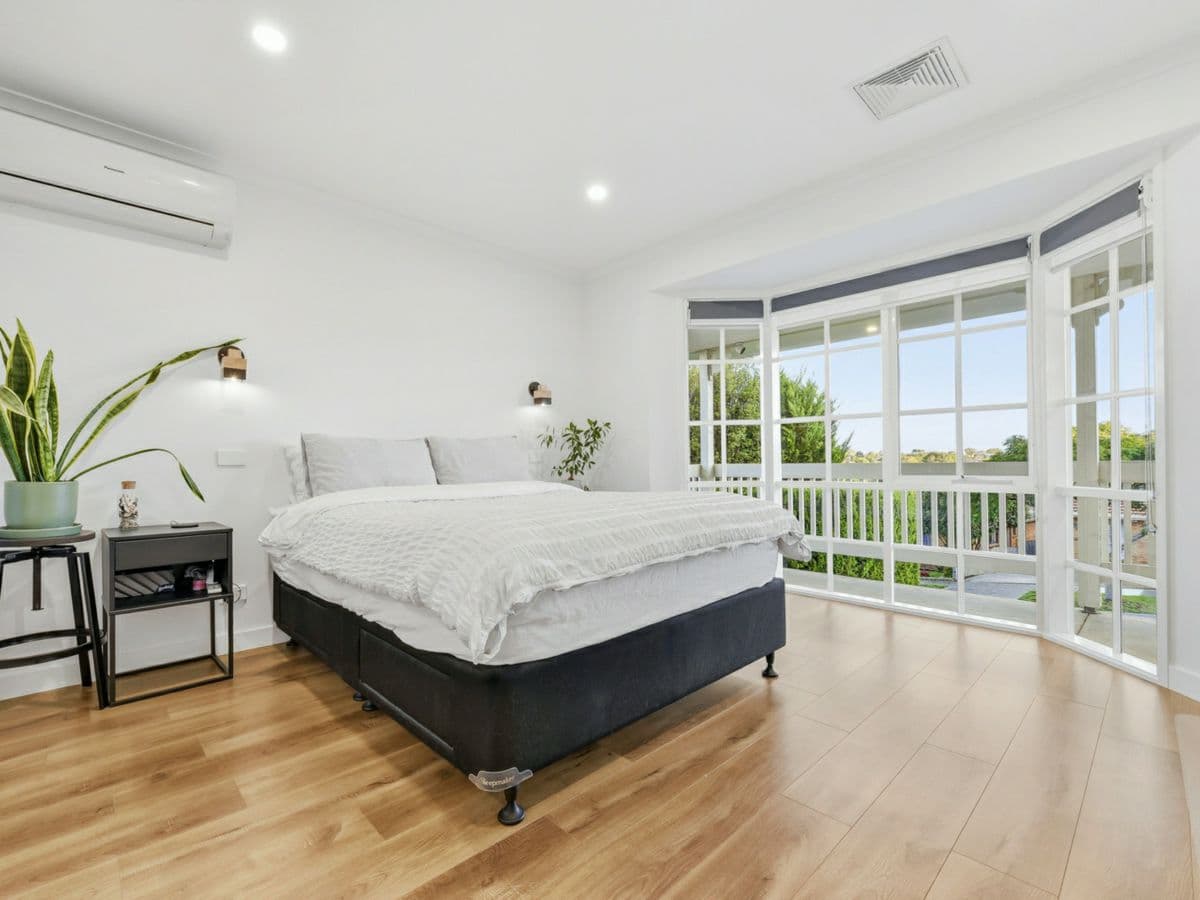 34 Preston Avenue, ENDEAVOUR HILLS, Endeavour Hills - Thumbnail 5