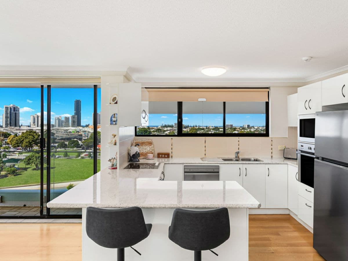 34/54 Hooker Boulevard, MERMAID WATERS, Mermaid Waters - Thumbnail 4
