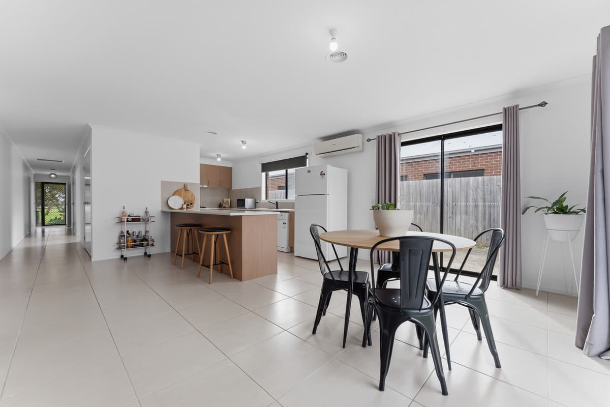 2 Lapis Street, Koo Wee Rup VIC 3981, Koo Wee Rup - Thumbnail 4