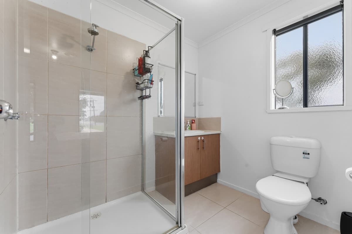2 Lapis Street, Koo Wee Rup VIC 3981, Koo Wee Rup - Thumbnail 8