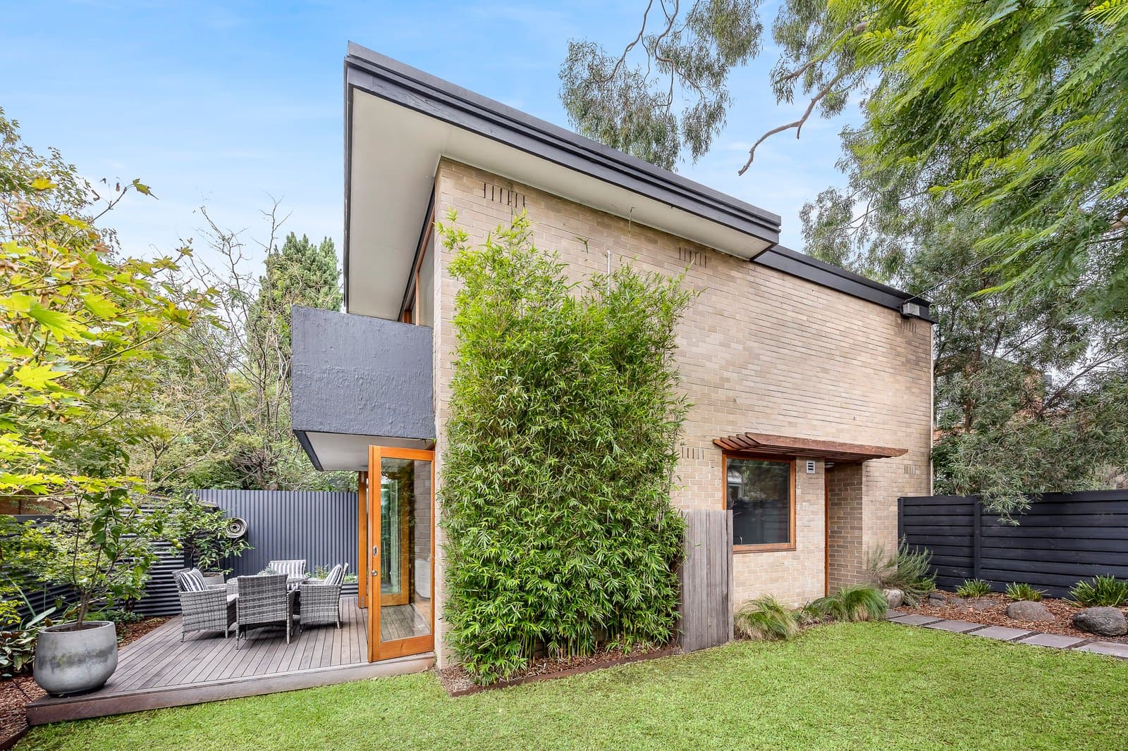 1/186 Brougham Street, Kew - Image 1