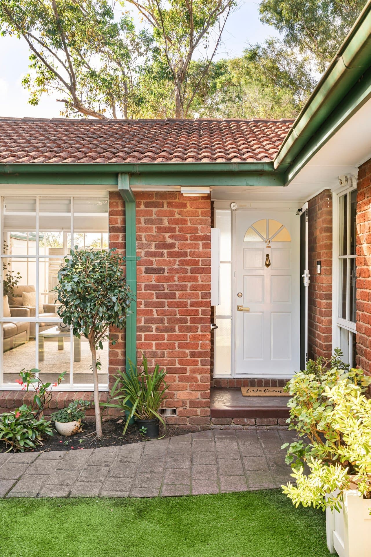 2/2 Fahey Place, Donvale - Thumbnail 2