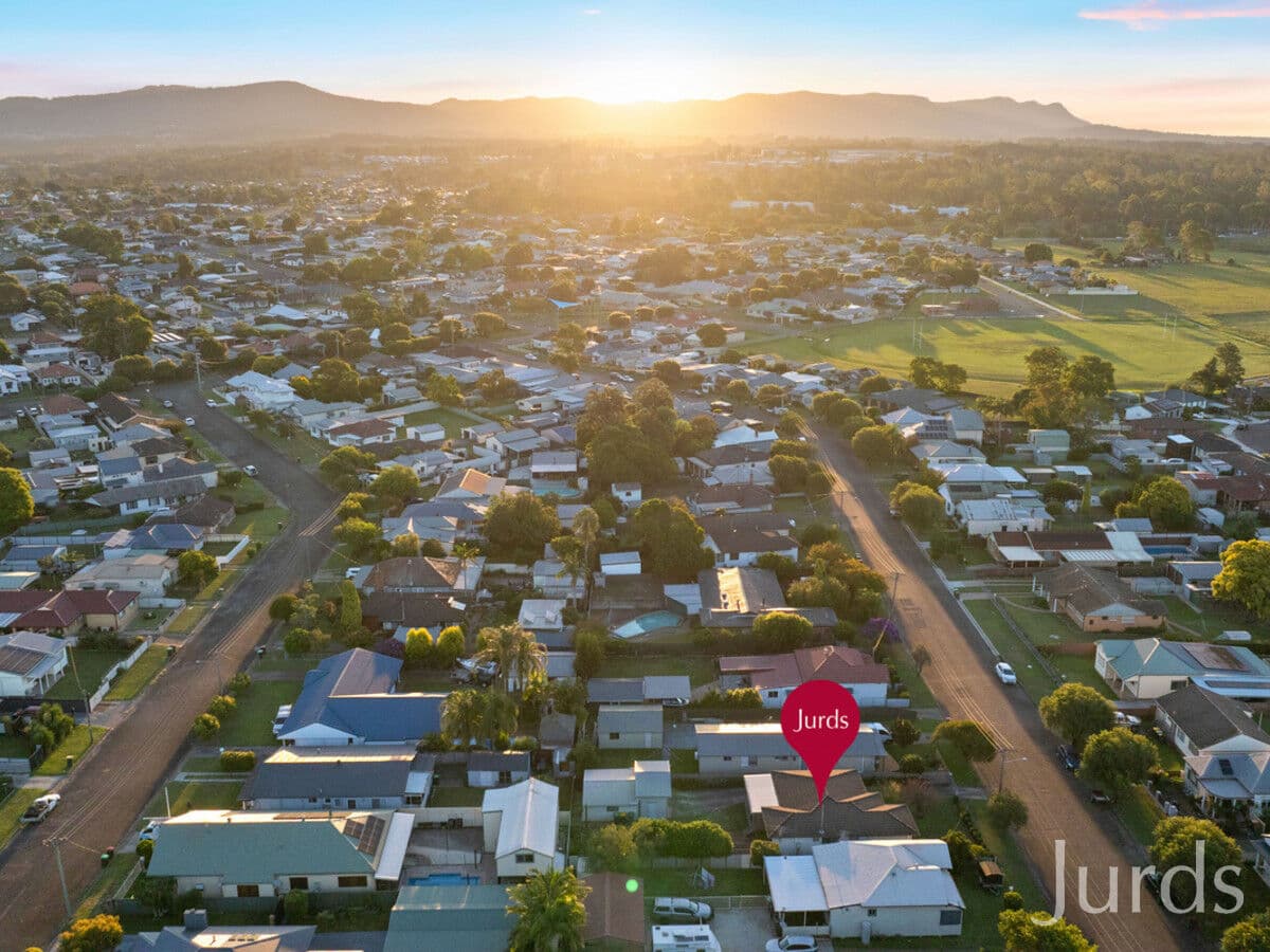 33 Moore Street, Cessnock, Cessnock - Thumbnail 2