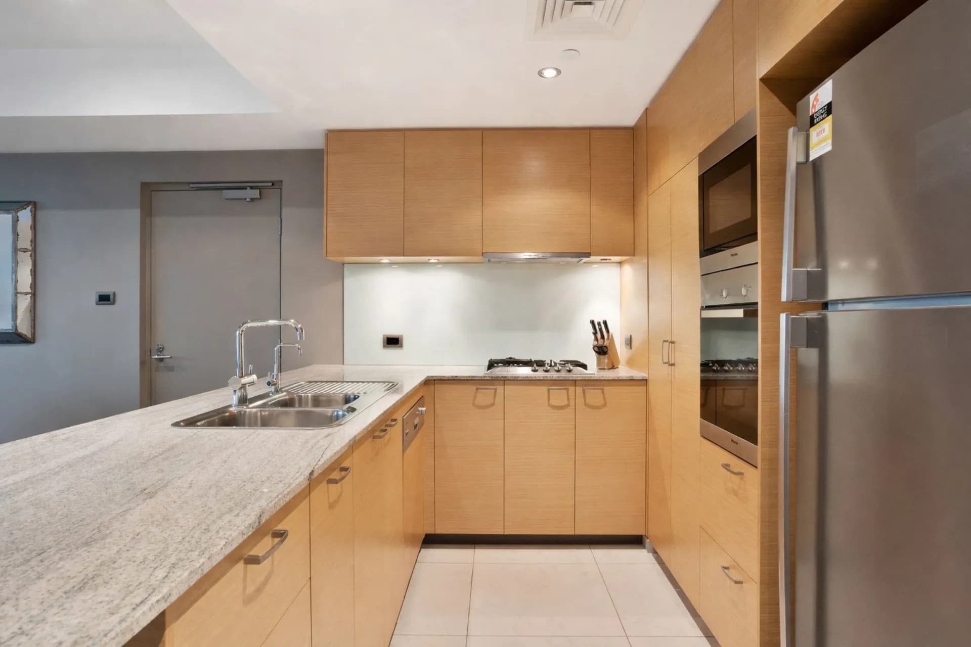 35/100 Terrace Road, East Perth, WA, East Perth - Thumbnail 2