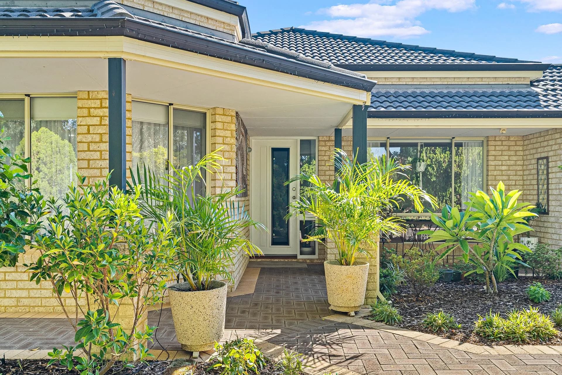 17 Dalewood Gardens, Meadow Springs, WA, Meadow Springs - Thumbnail 3