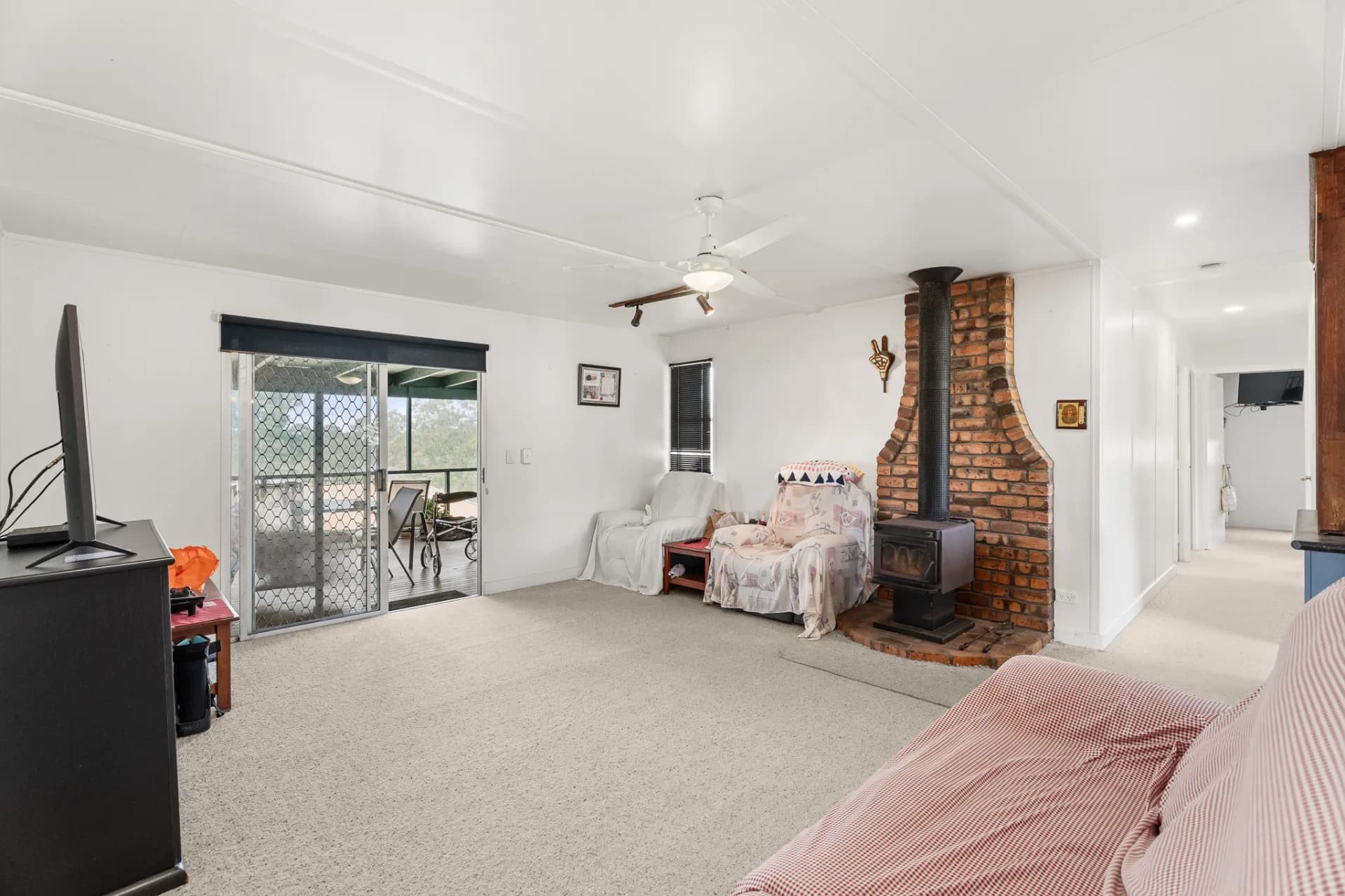 28 Manskie Street, Tinana, QLD, Tinana - Thumbnail 4