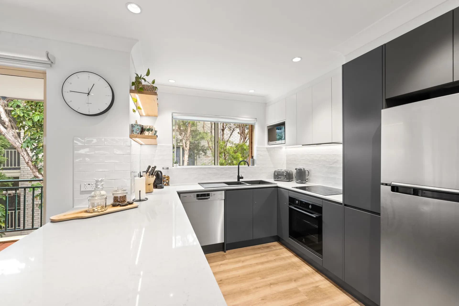 4/28 Goodwin Street, Narrabeen, NSW, Narrabeen - Thumbnail 4