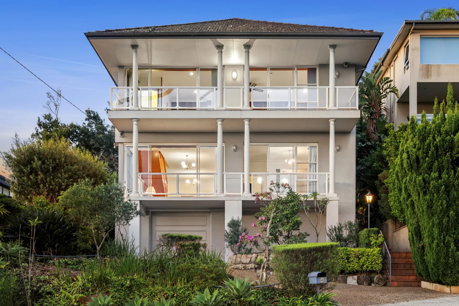 4 Harbour View Street, Clontarf, NSW, Balgowlah - Thumbnail 2