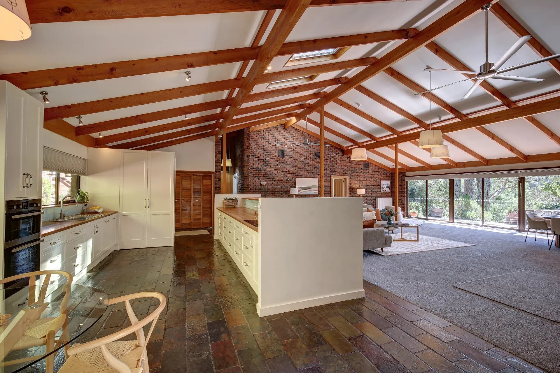66 Emmett Road, Crafers West, SA, Crafers West - Thumbnail 4