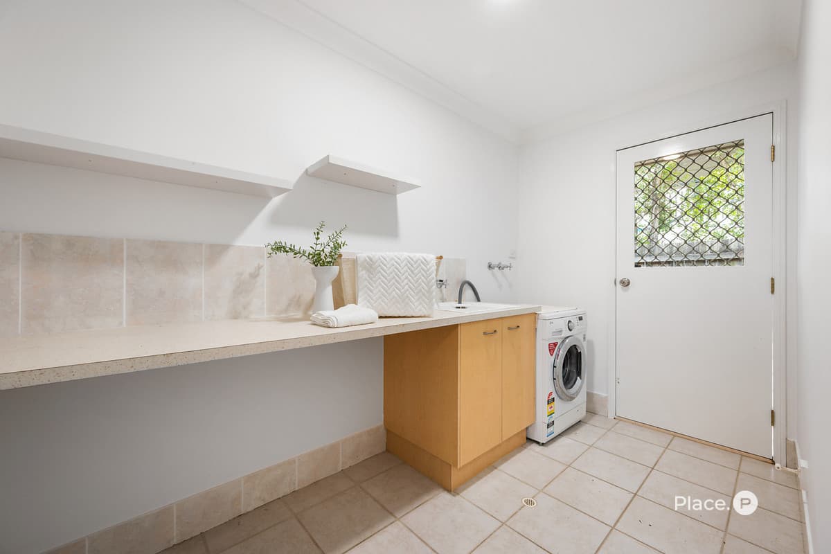 270 Toohey Road, Tarragindi - Thumbnail 3