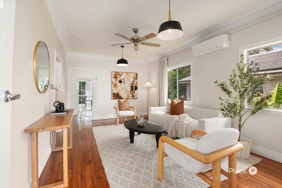 70 Sunshine Avenue, Tarragindi - Thumbnail 3