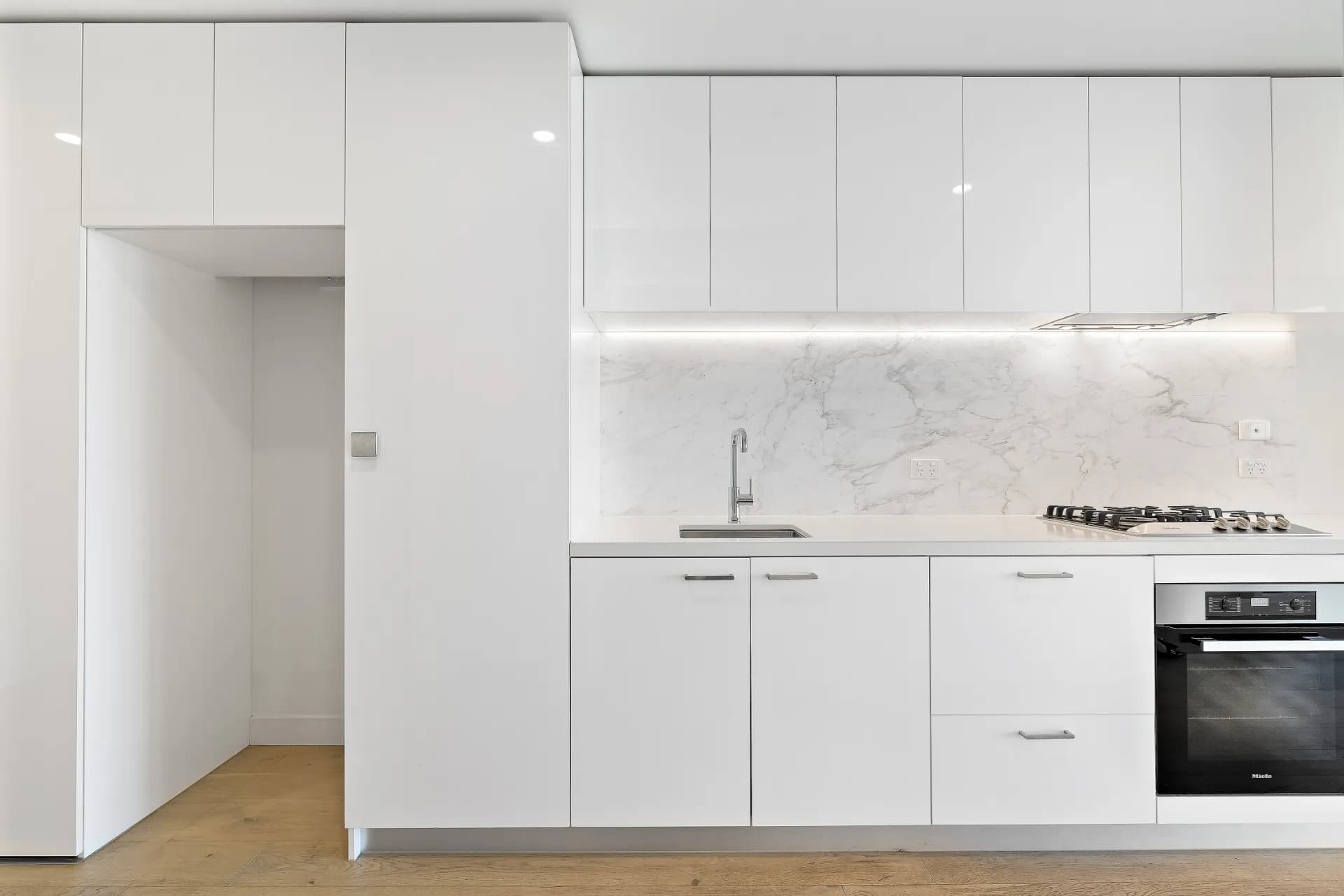 1102/188 Macaulay Road, North Melbourne, VIC, North Melbourne - Thumbnail 2