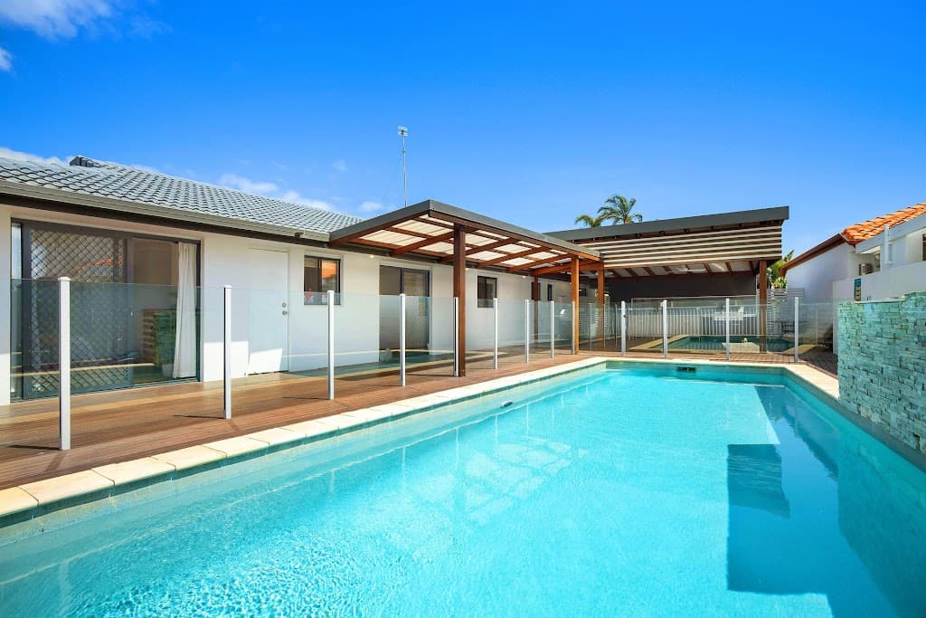 3  Maralinga Avenue, Mermaid Waters, QLD, 4218, Mermaid Waters - Thumbnail 2