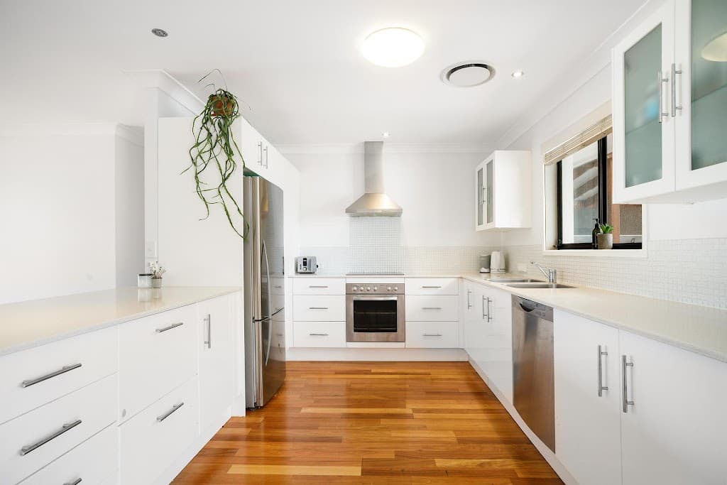 3  Maralinga Avenue, Mermaid Waters, QLD, 4218, Mermaid Waters - Thumbnail 5