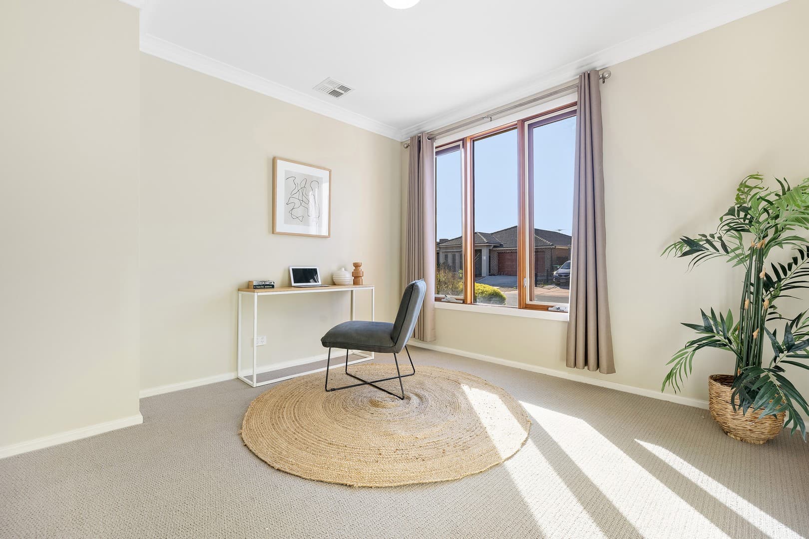 3 Niland Crescent, Point Cook, VIC 3030, Point Cook - Thumbnail 3
