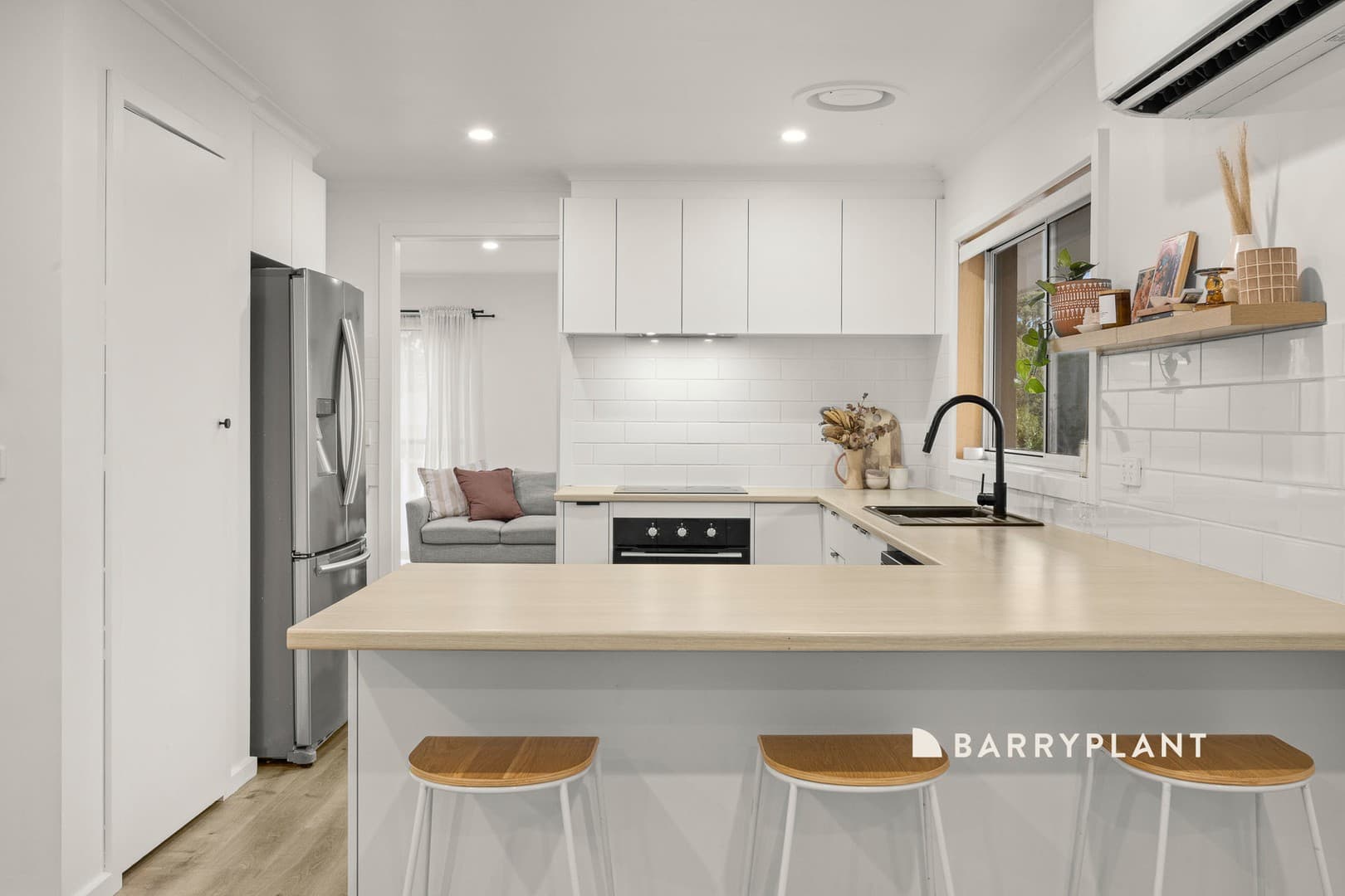 11 Roseleigh Street, Warragul, VIC 3820, Warragul - Thumbnail 3