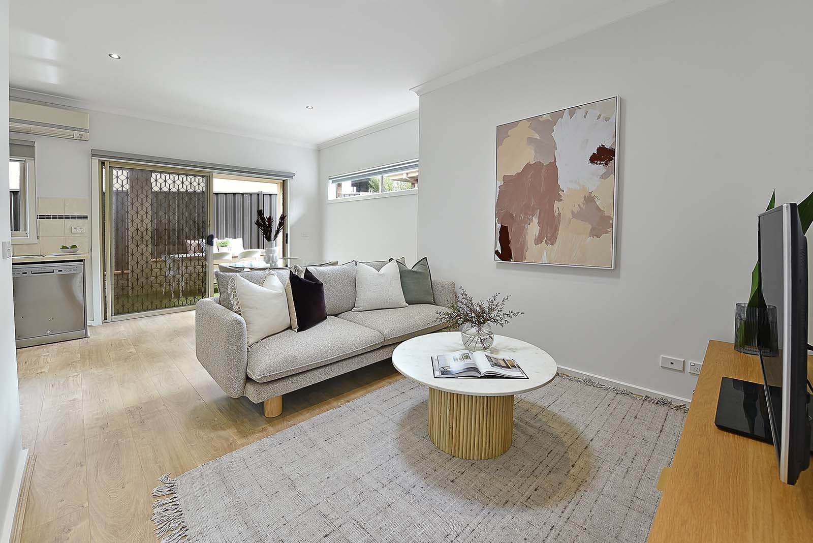 3/94 Purinuan Road, Reservoir, VIC 3073, Reservoir - Thumbnail 2