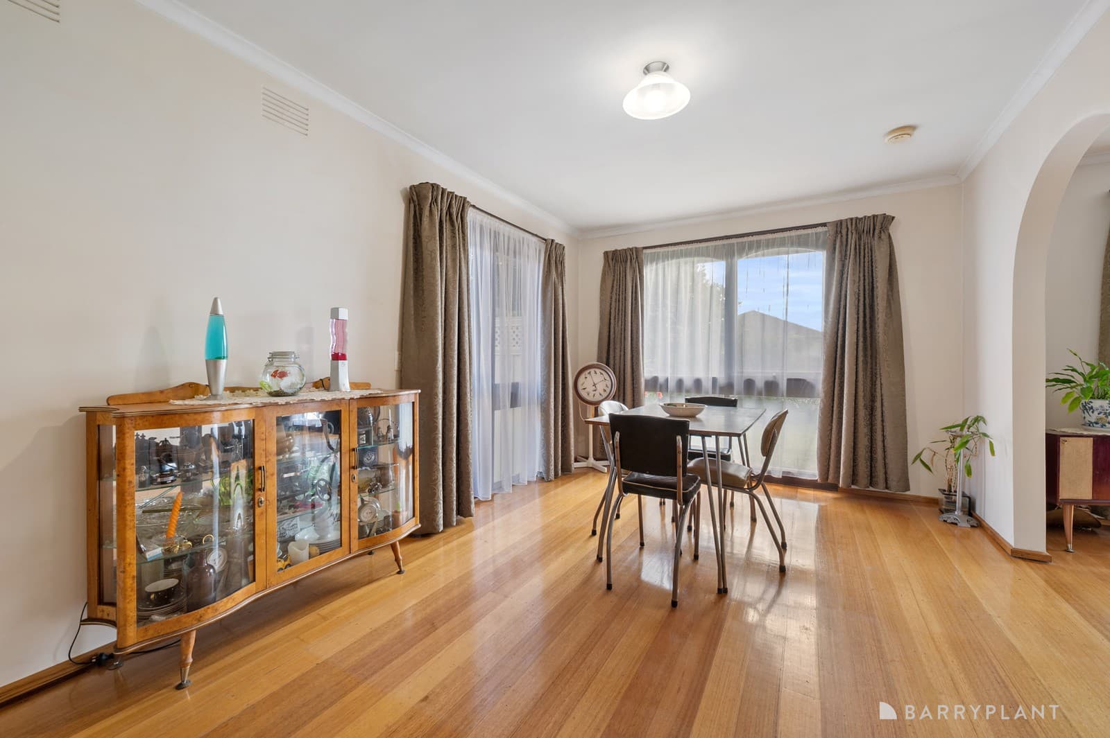 6 Carina Drive, Melton, VIC 3337, Melton - Thumbnail 4