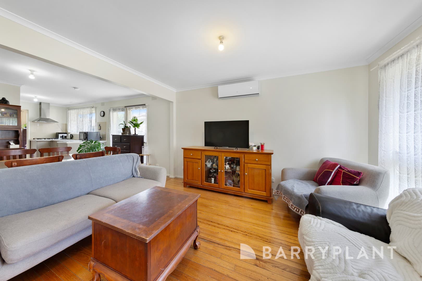10 Revell Crescent, St Albans, VIC 3021, St Albans - Thumbnail 7