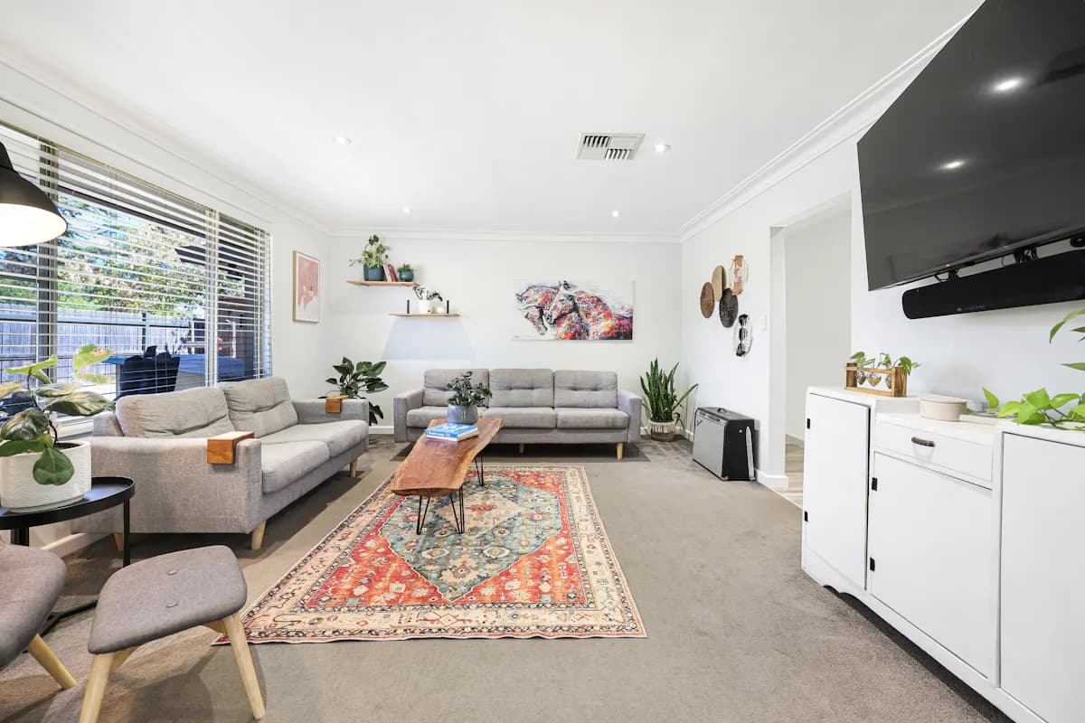 64 Arinya Street, Tamworth, NSW, 2340, Tamworth - Thumbnail 2