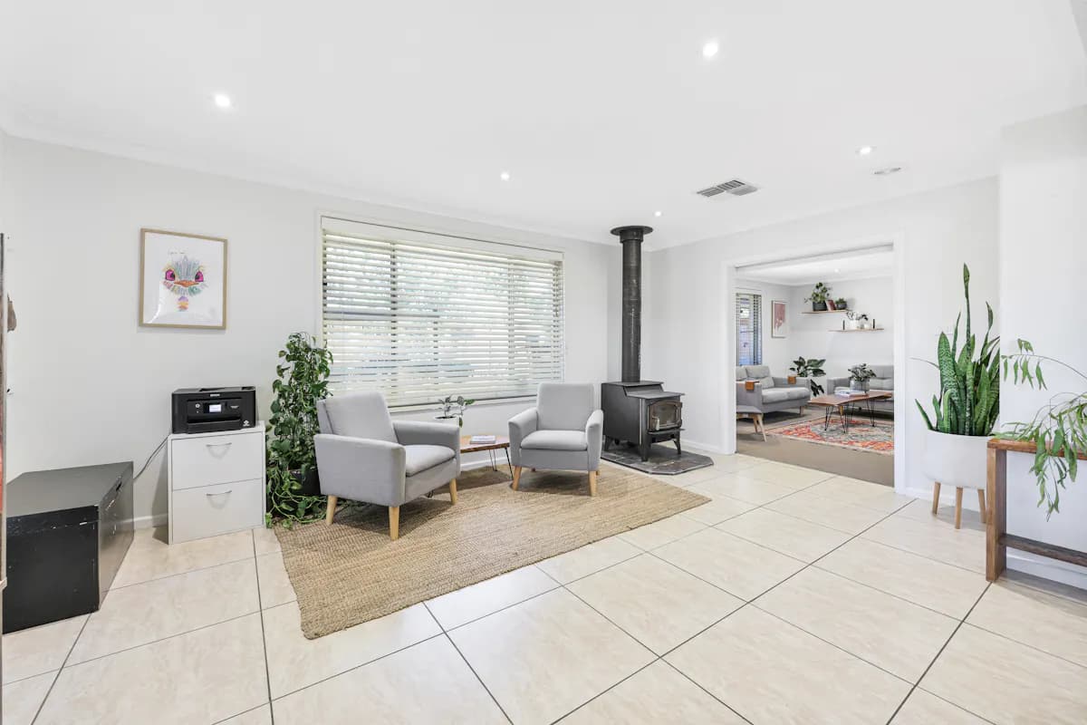 64 Arinya Street, Tamworth, NSW, 2340, Tamworth - Thumbnail 4