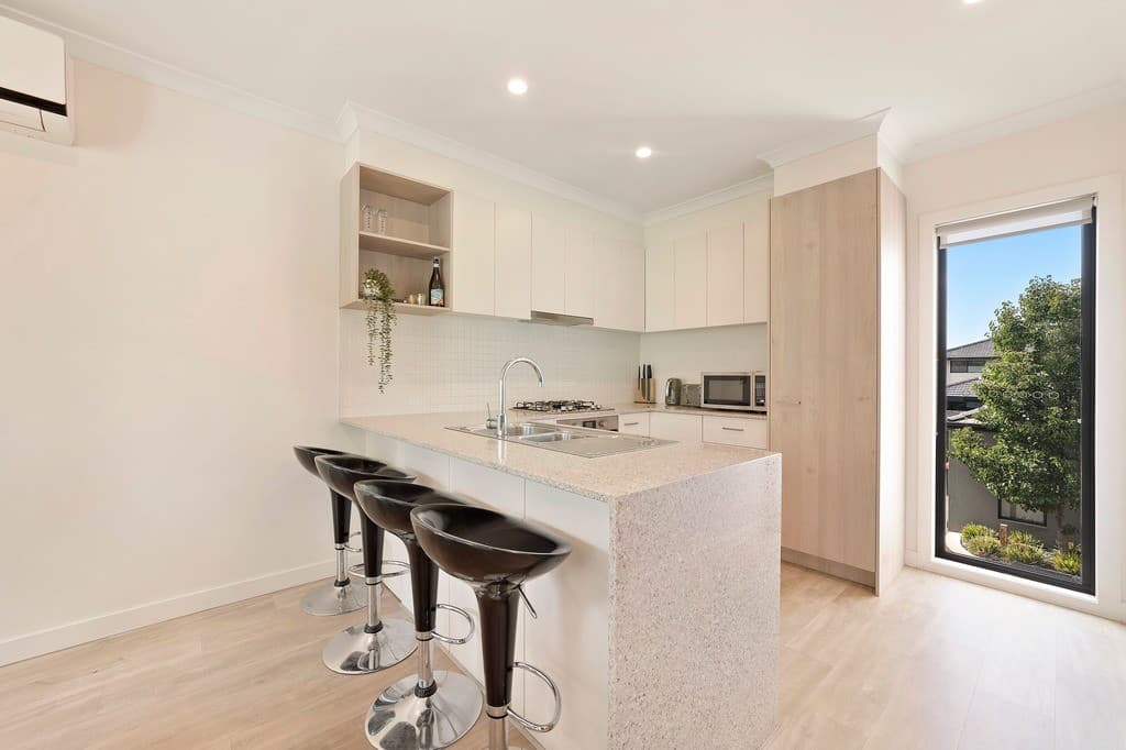 16/47 Waterhaven Boulevard, Point Cook, VIC 3030, Point Cook - Thumbnail 6