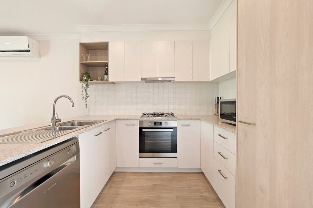 16/47 Waterhaven Boulevard, Point Cook, VIC 3030, Point Cook - Thumbnail 8