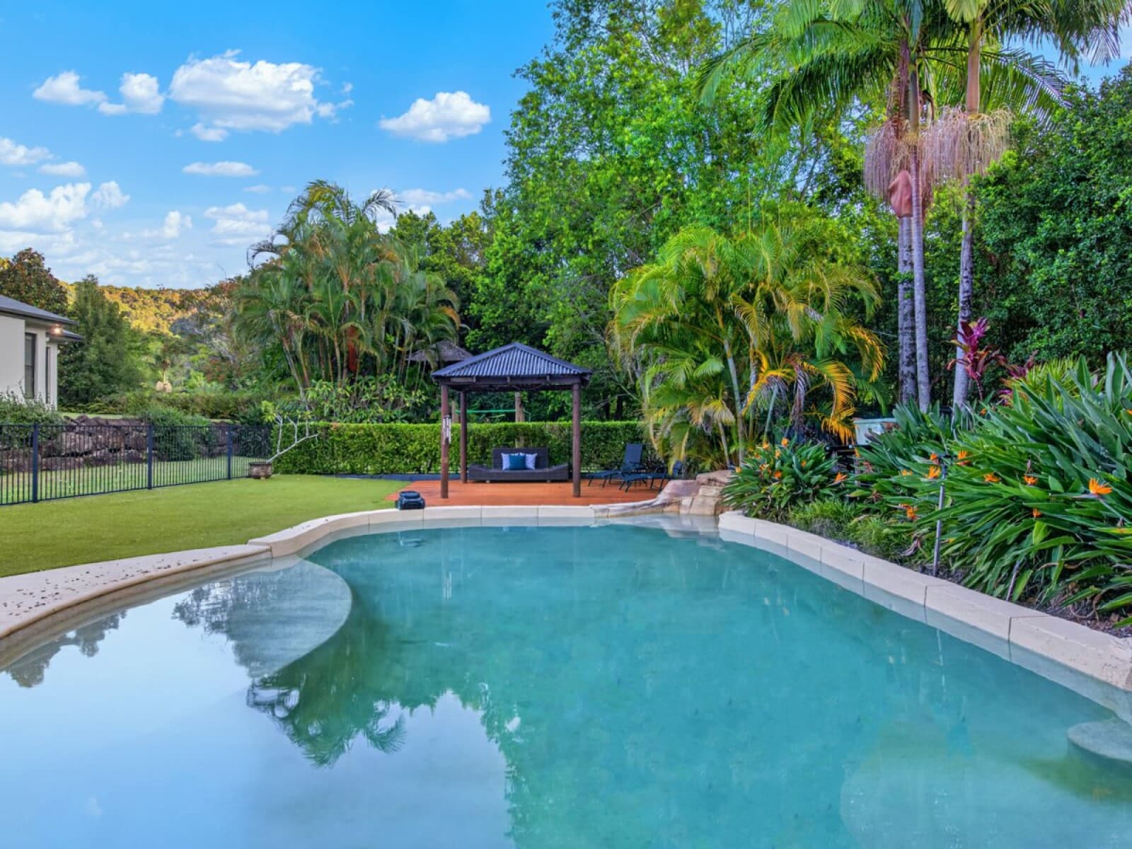 9 Des Quinlan Crescent Tallebudgera QLD 4228, Tallebudgera - Thumbnail 3