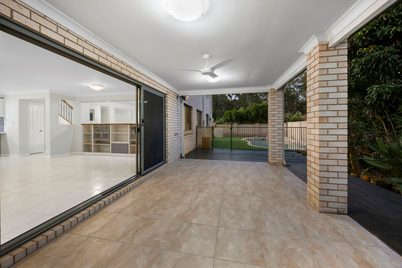 4 Banbrook Court Molendinar QLD 4214, Molendinar - Thumbnail 5